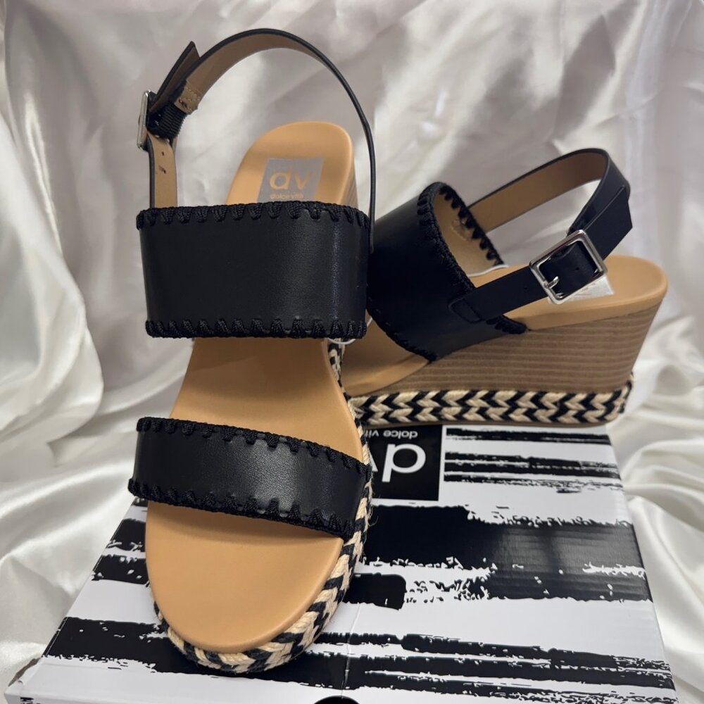 NIB Dolce Vita Sandals - 9.5